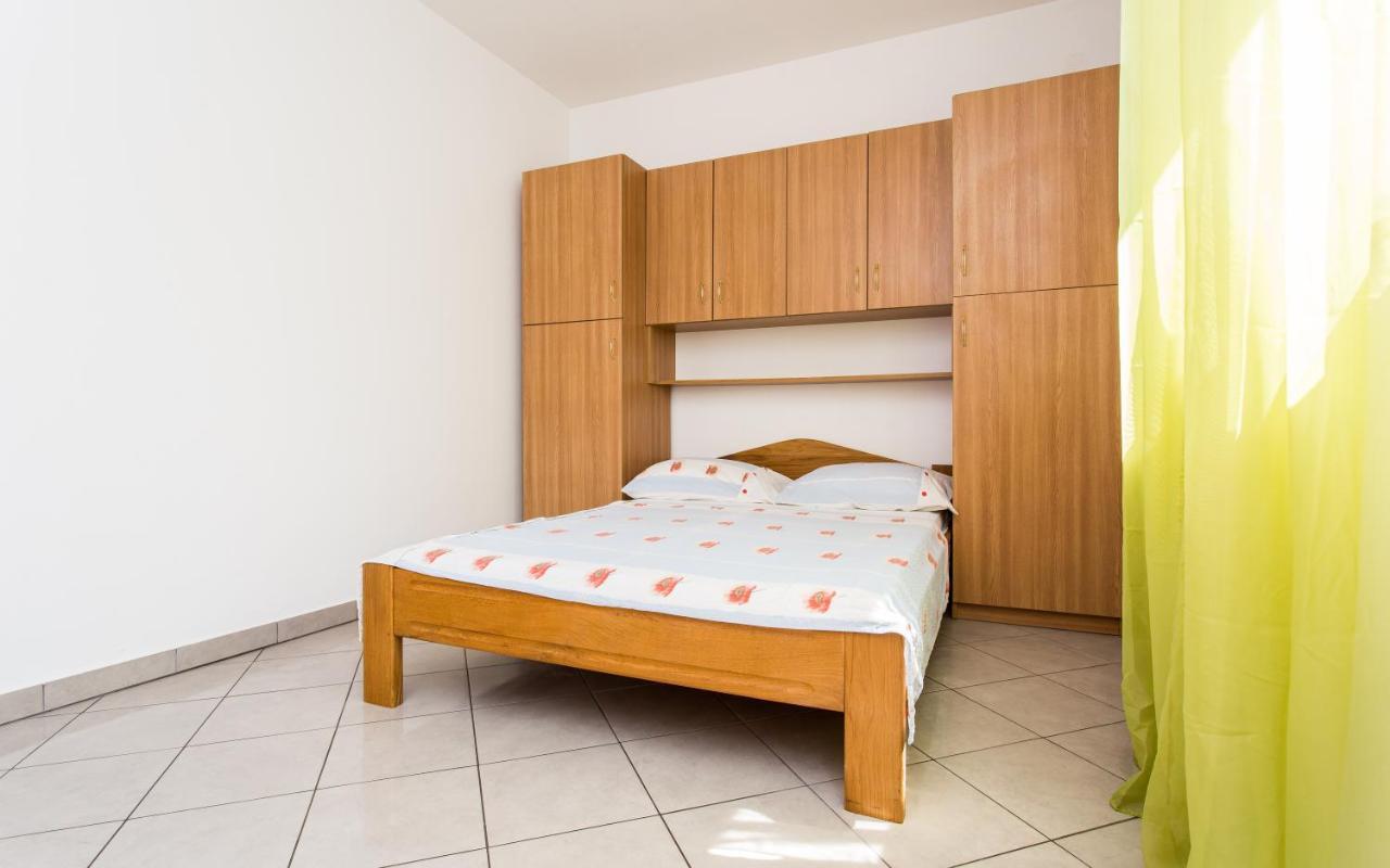 שילו Apartman Justinic מראה חיצוני תמונה