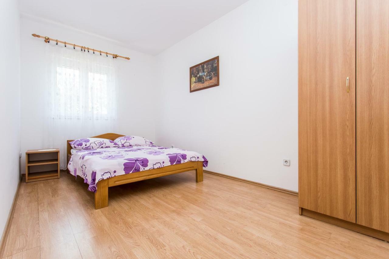 שילו Apartman Justinic מראה חיצוני תמונה